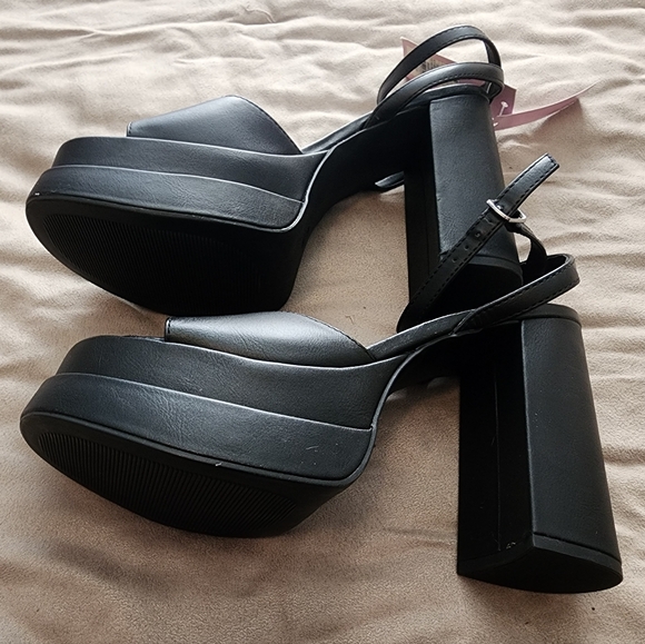 Wild Fable Womens Plarform Heels - Picture 3 of 6